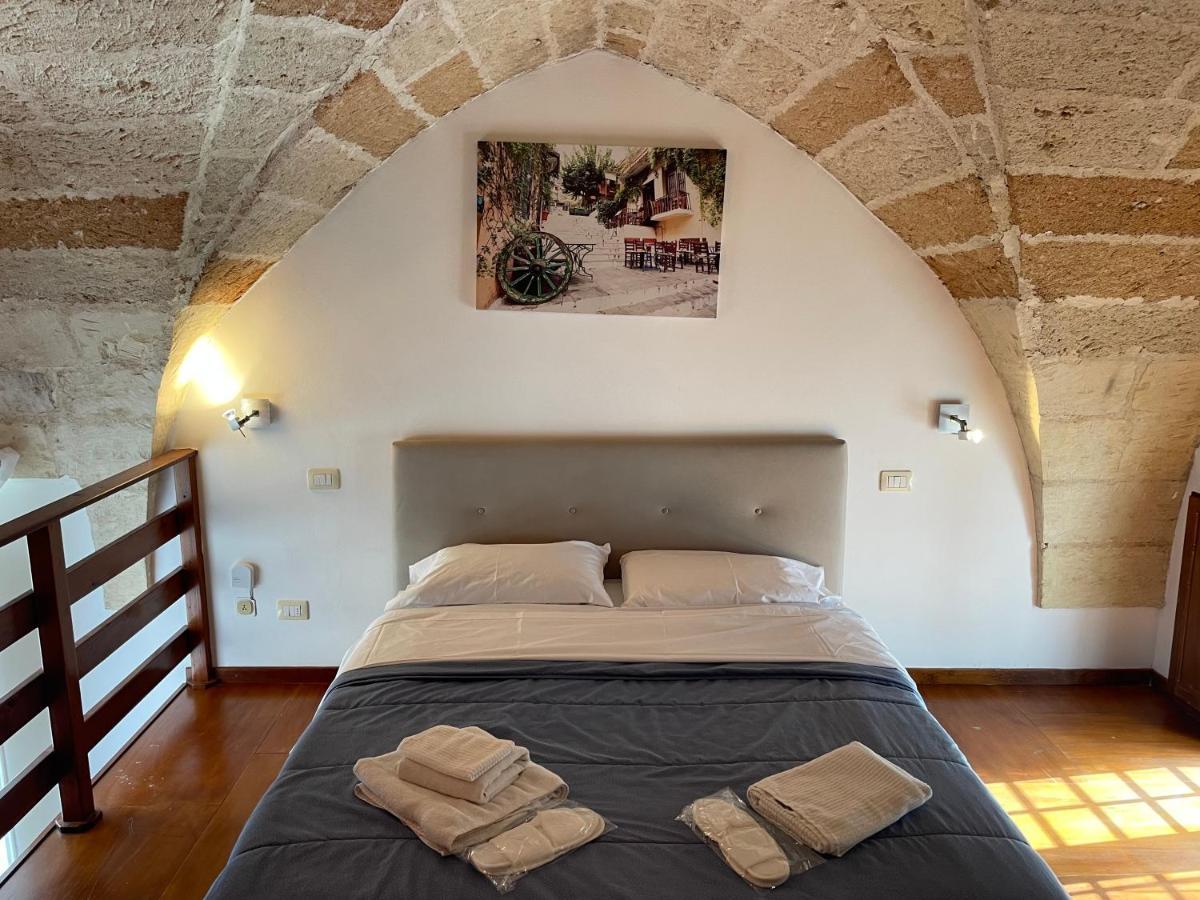 B&B Piazzetta Verdi Lecce Eksteriør bilde